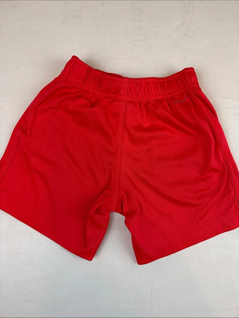 Nike Kids Red Dark Gray Athletic Shorts Set Size Pockets Elastic Waist Size 4T